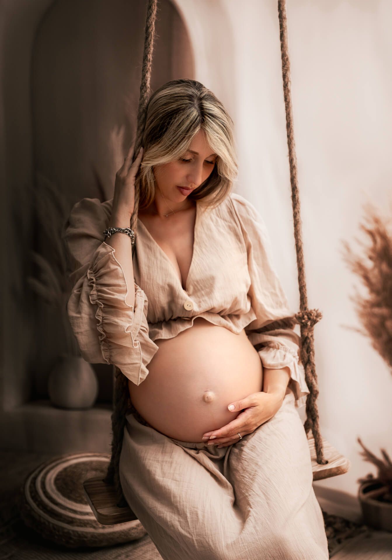 fotografia di famiglia a bruino torino. studio fotografico dedicato alla famiglia, gravidanza, bimbi , 4 zampe e coppie. La tua dolce attesa