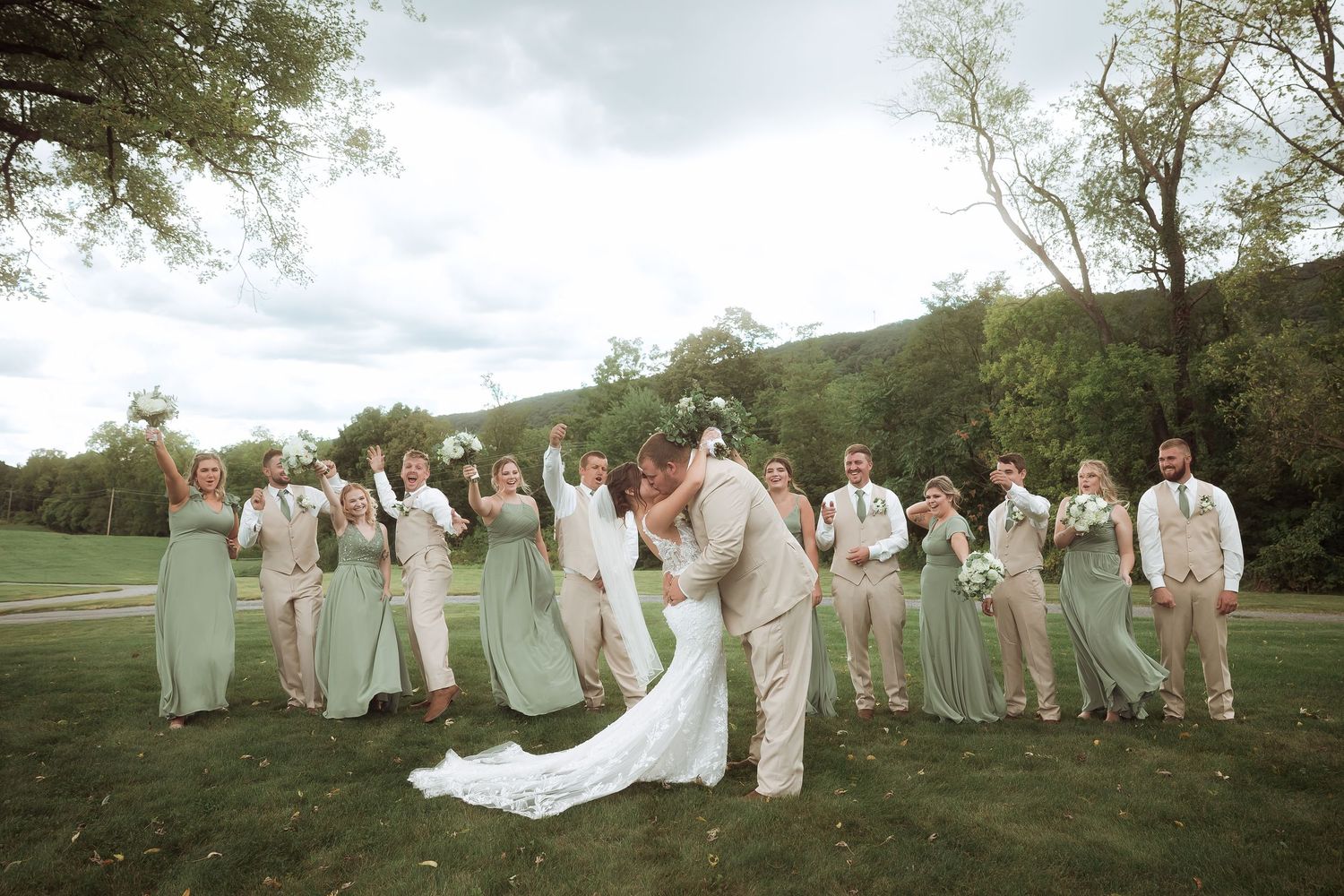 Altoona PA Wedding Photographer, Central PA Wedding Photographer, Wedding at Springfield Estates, Williamsburg, PA