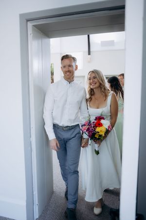 Cotswolds wedding elopement ceremony at Stroud Register Office.