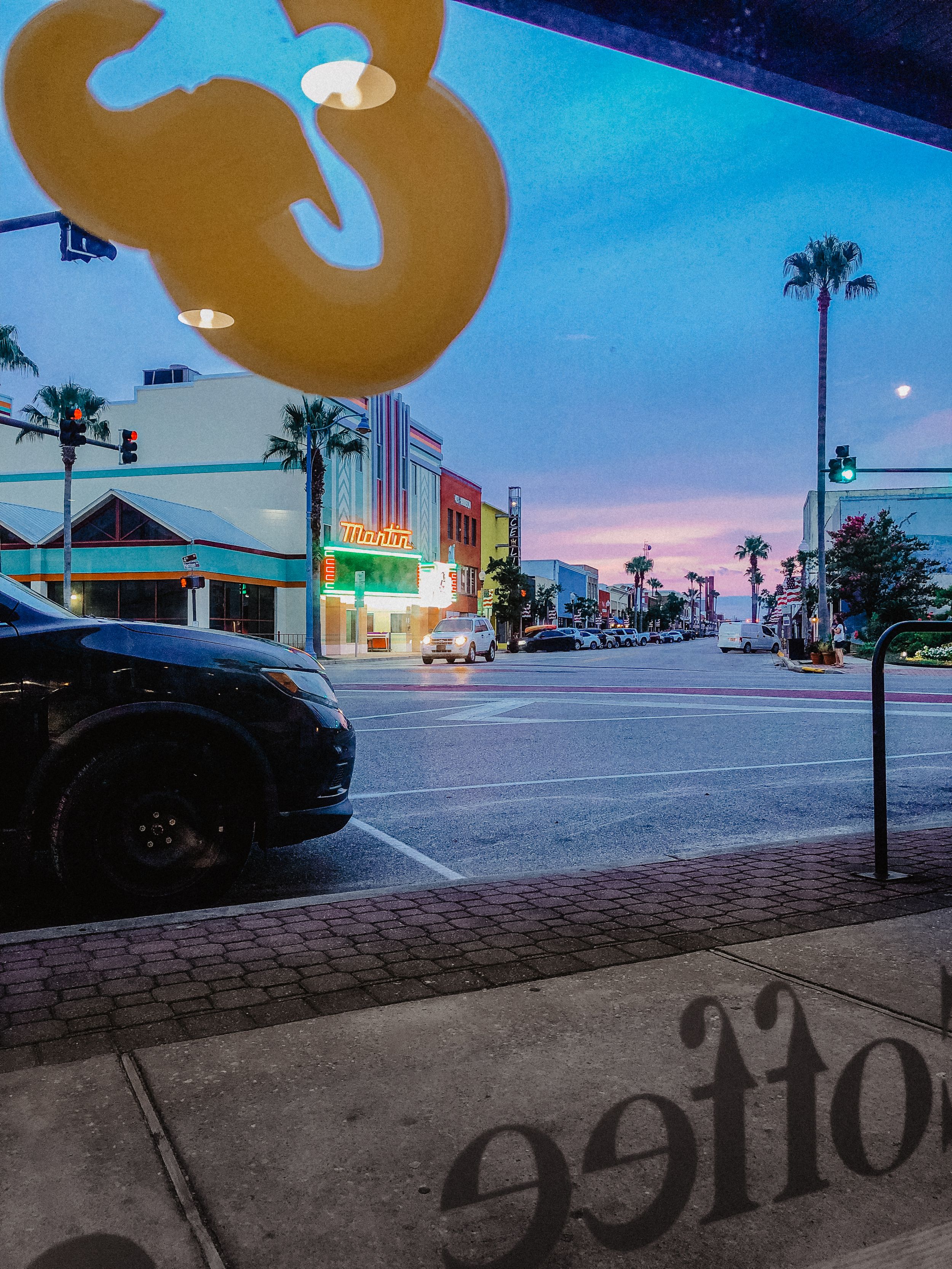 Travel Photographer in Panama City Florida. Nature photos in the Florida Panhandle: Beaches, Bayou, Natural Springs, Skies, Plants, and more