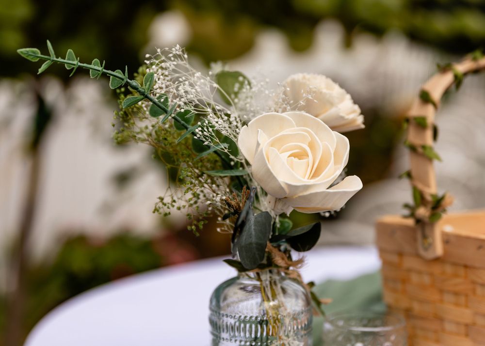 Wedding florals at  backyard wedding in Omaha, Nebraska. - BrightSide Photography