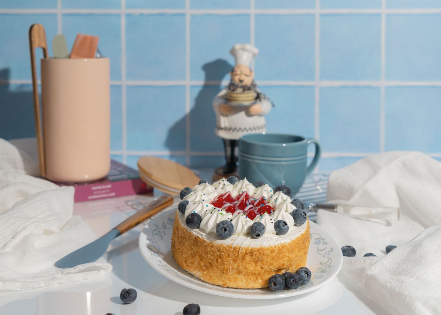 Strawberry Blueberry cake