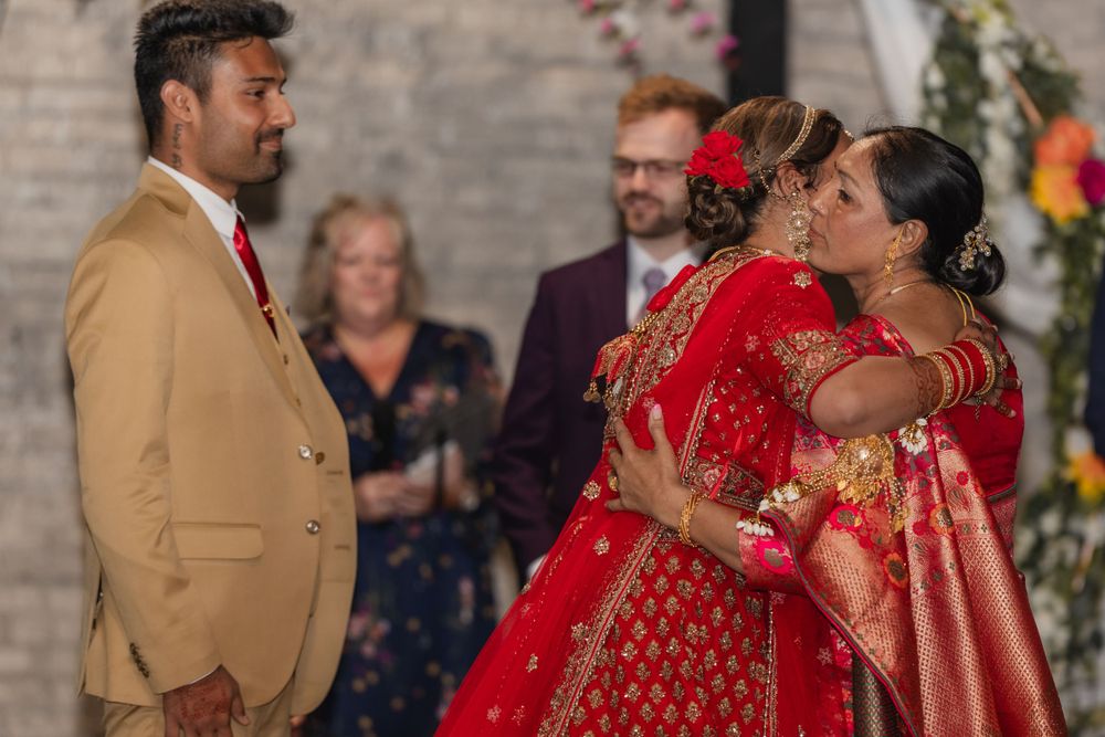 Alberta.Calgary.Edmonton Wedding Photographer
