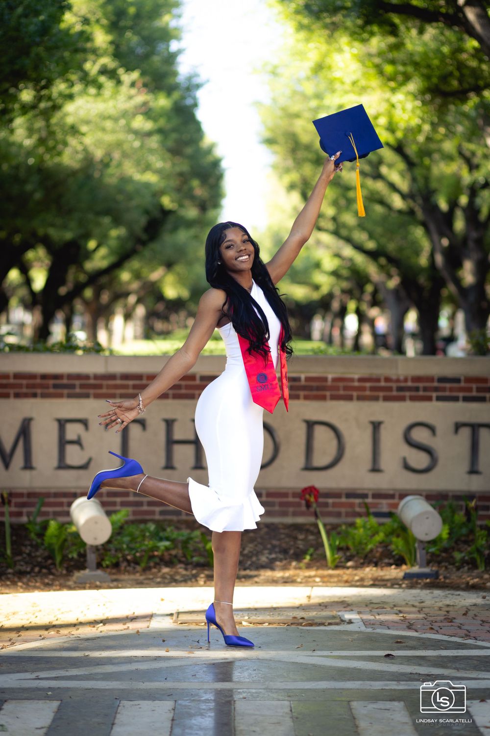 Dallas Fort Worth Senior Graduation Photographer