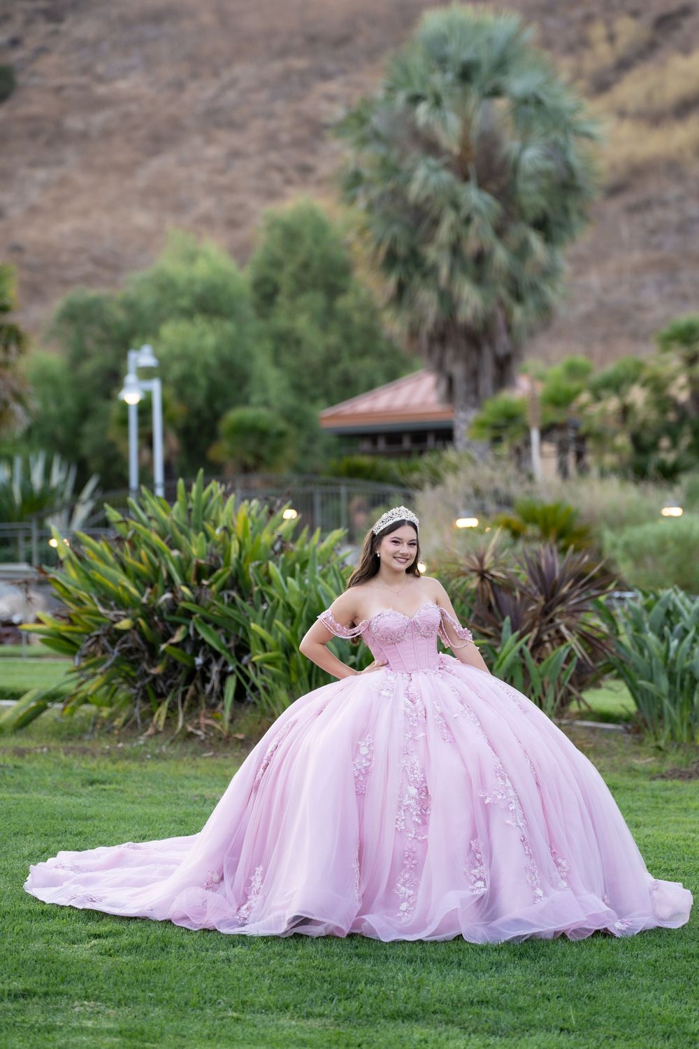 quinceañera photography, photographer in Westlake Village, Agoura, Thousand Oaks,  in Ventura County CA
