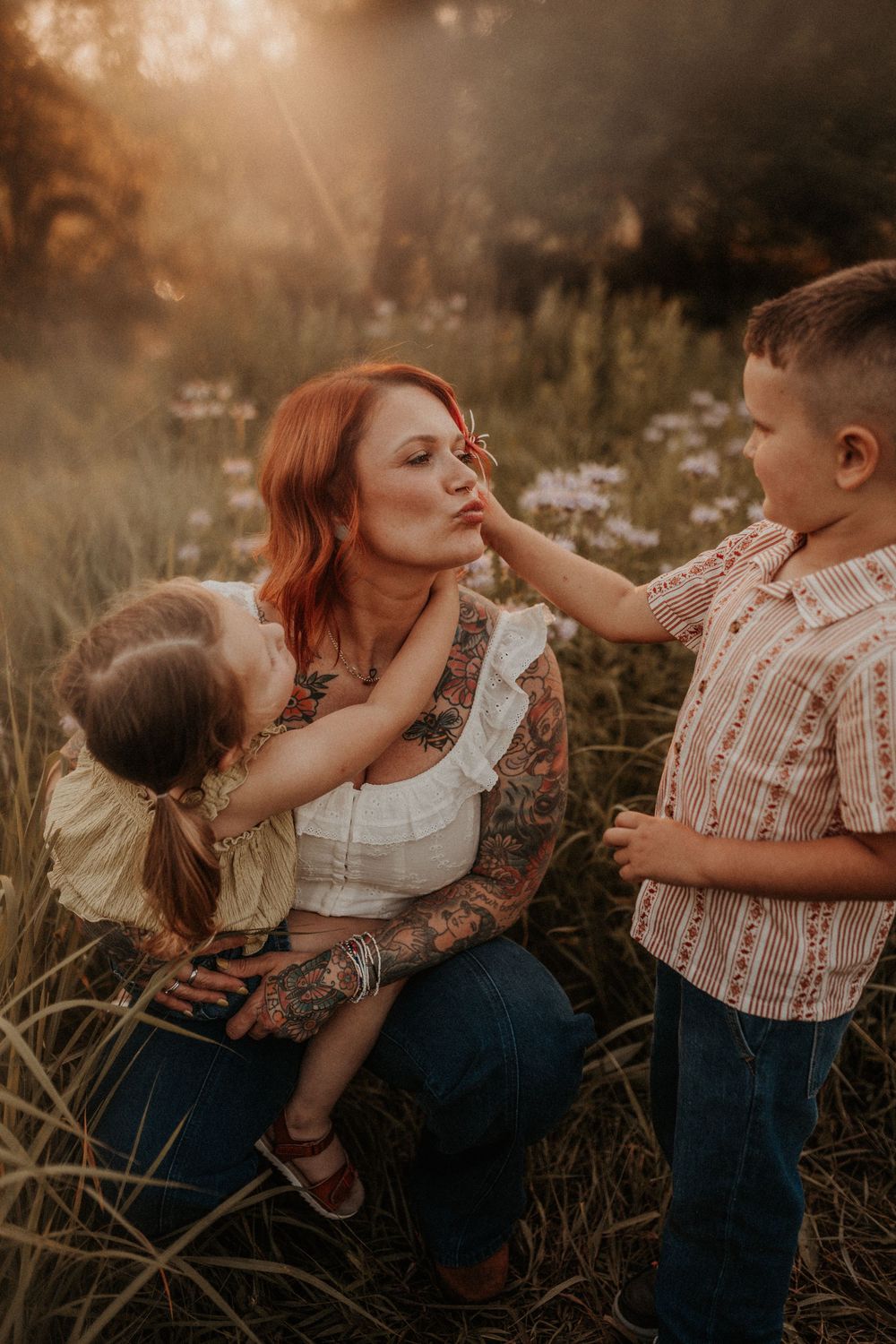 film photographer nostalgic lifestyle emotive family photographer, golden hour, , Kansas City photographer, intimate, motherhood, Oregon