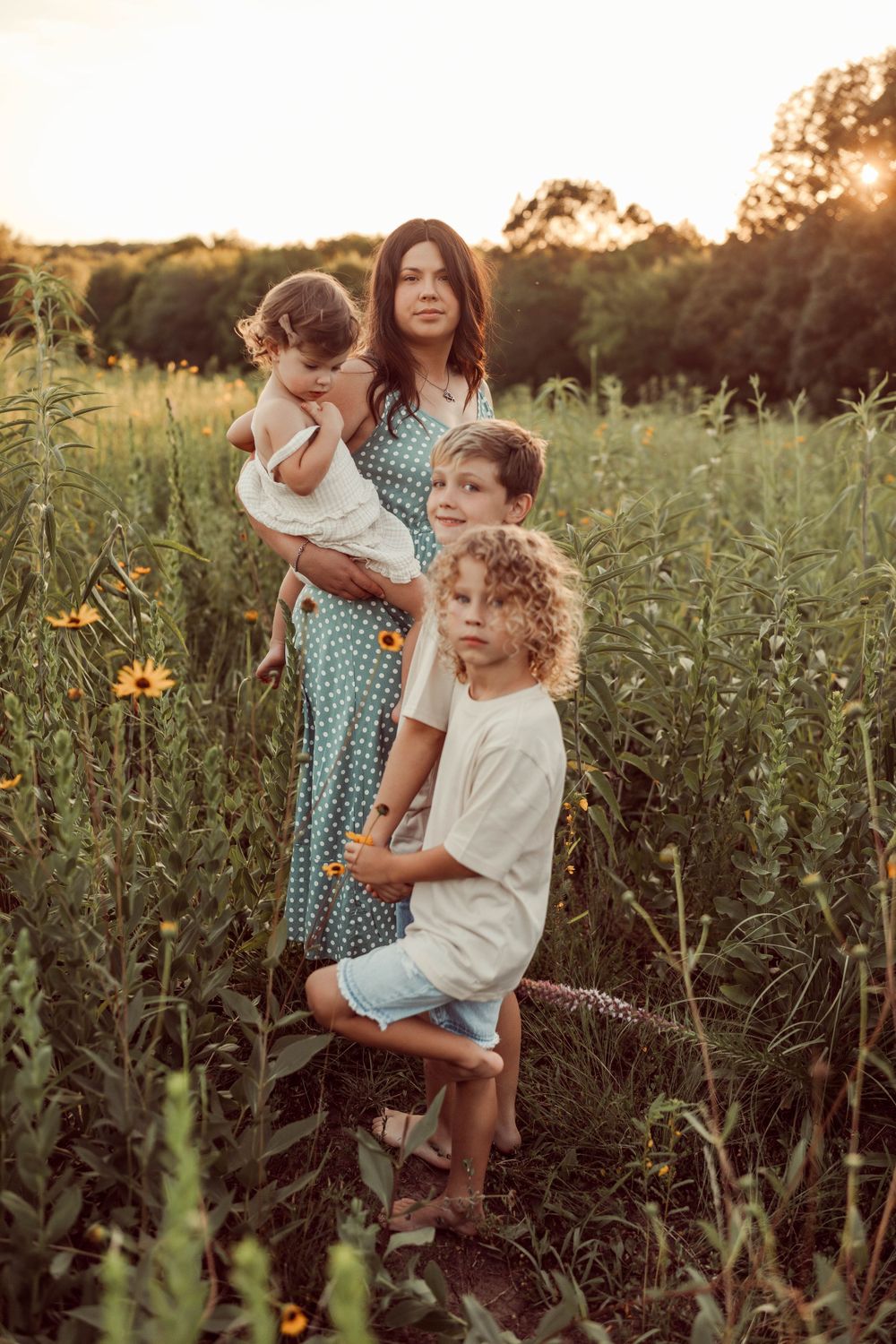 film photographer nostalgic lifestyle emotive family photographer, golden hour, , Kansas City photographer, intimate, motherhood, Oregon