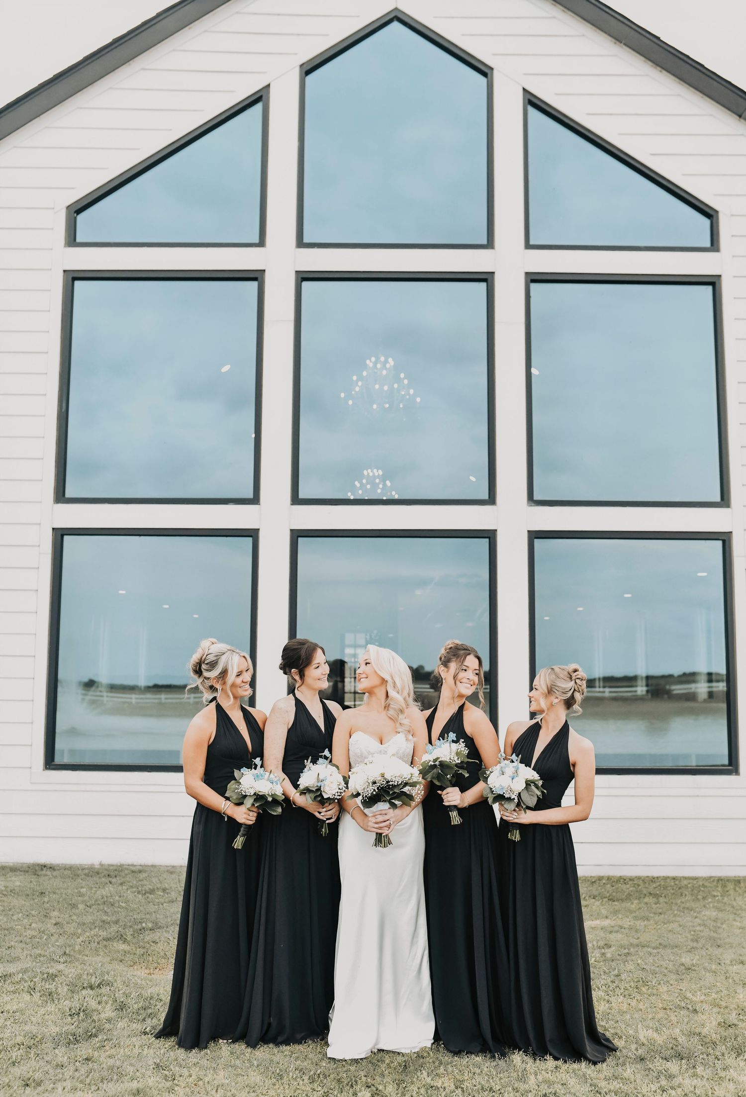 Bridal party portraits at The Gardenia wedding venue