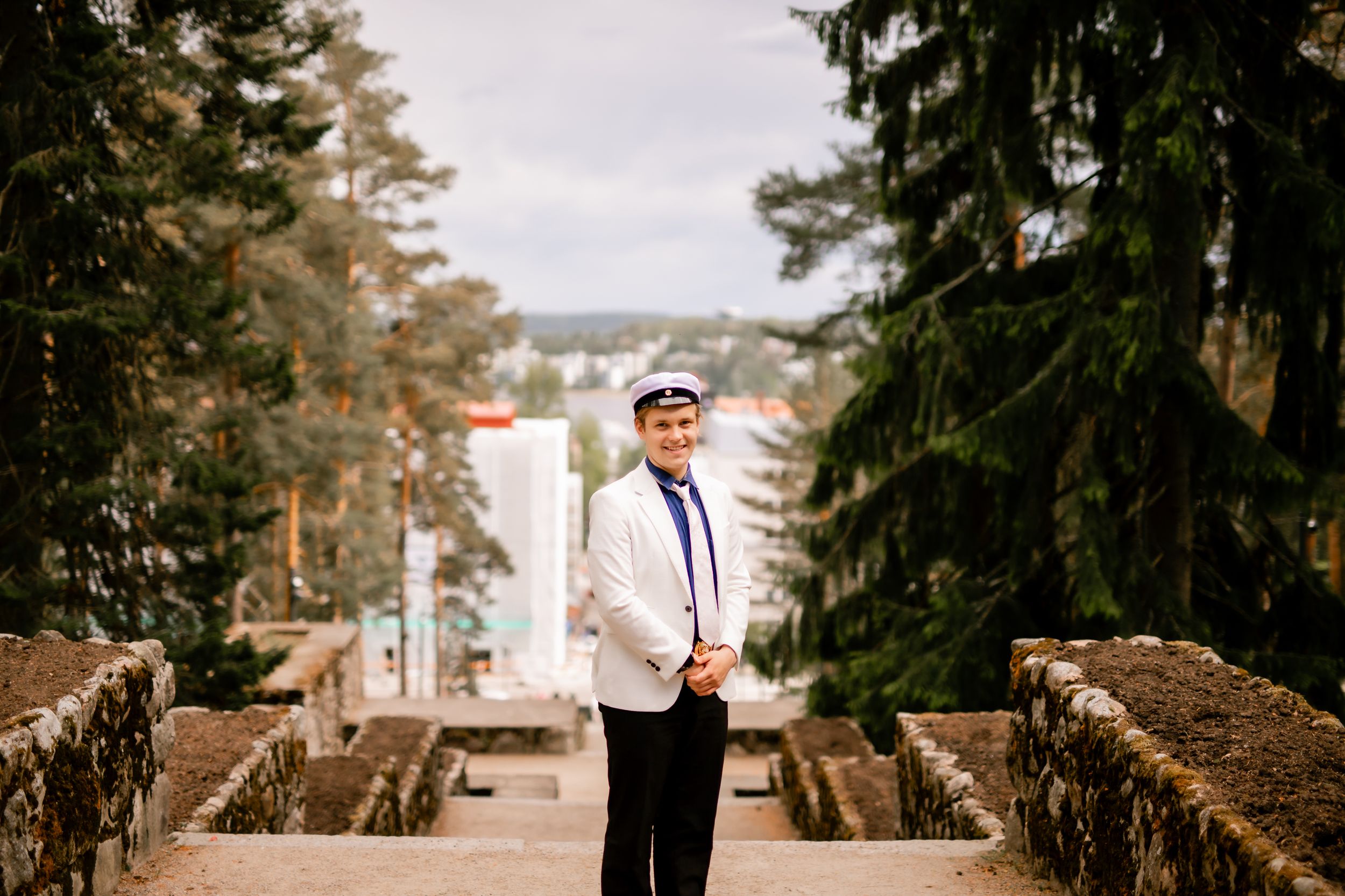 ylioppilaskuvaus miljöössä
