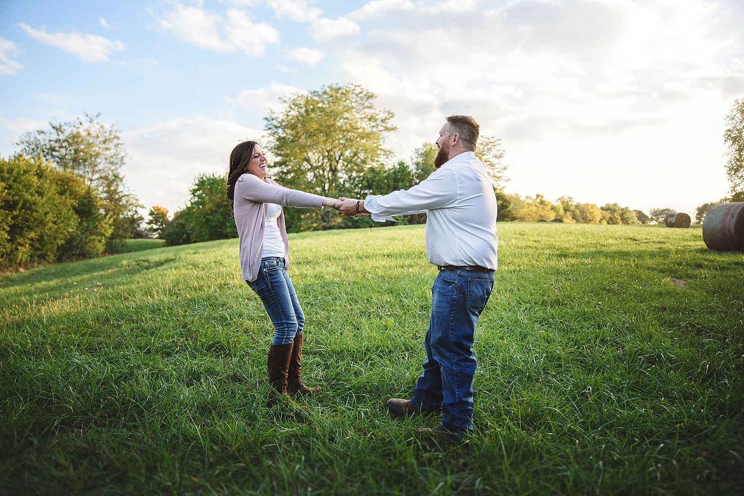 Lafayette Indiana photographer, Delphi Indiana photographer, family photographer. family photos, couple photos