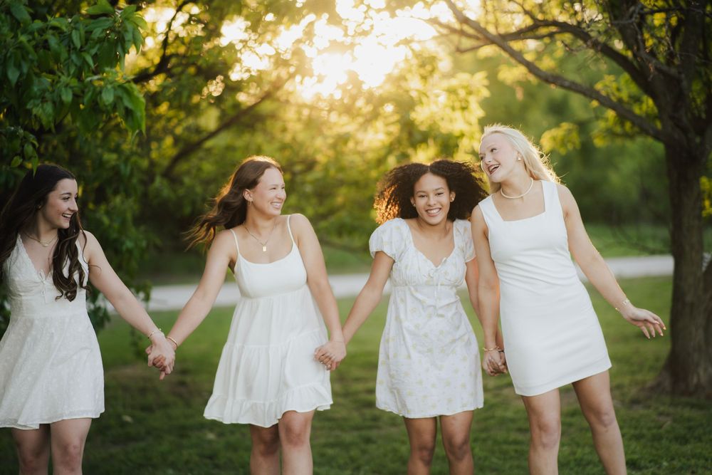 Senior portrait photographer in Wichita, KS