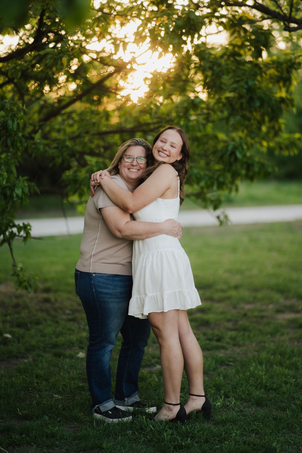 Senior portrait photographer in Wichita, KS