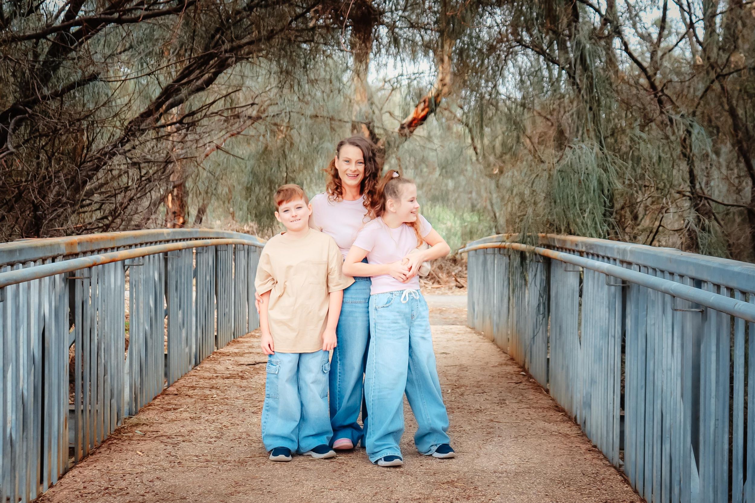 Mildura family photography at golden hour – natural outdoor portrait
