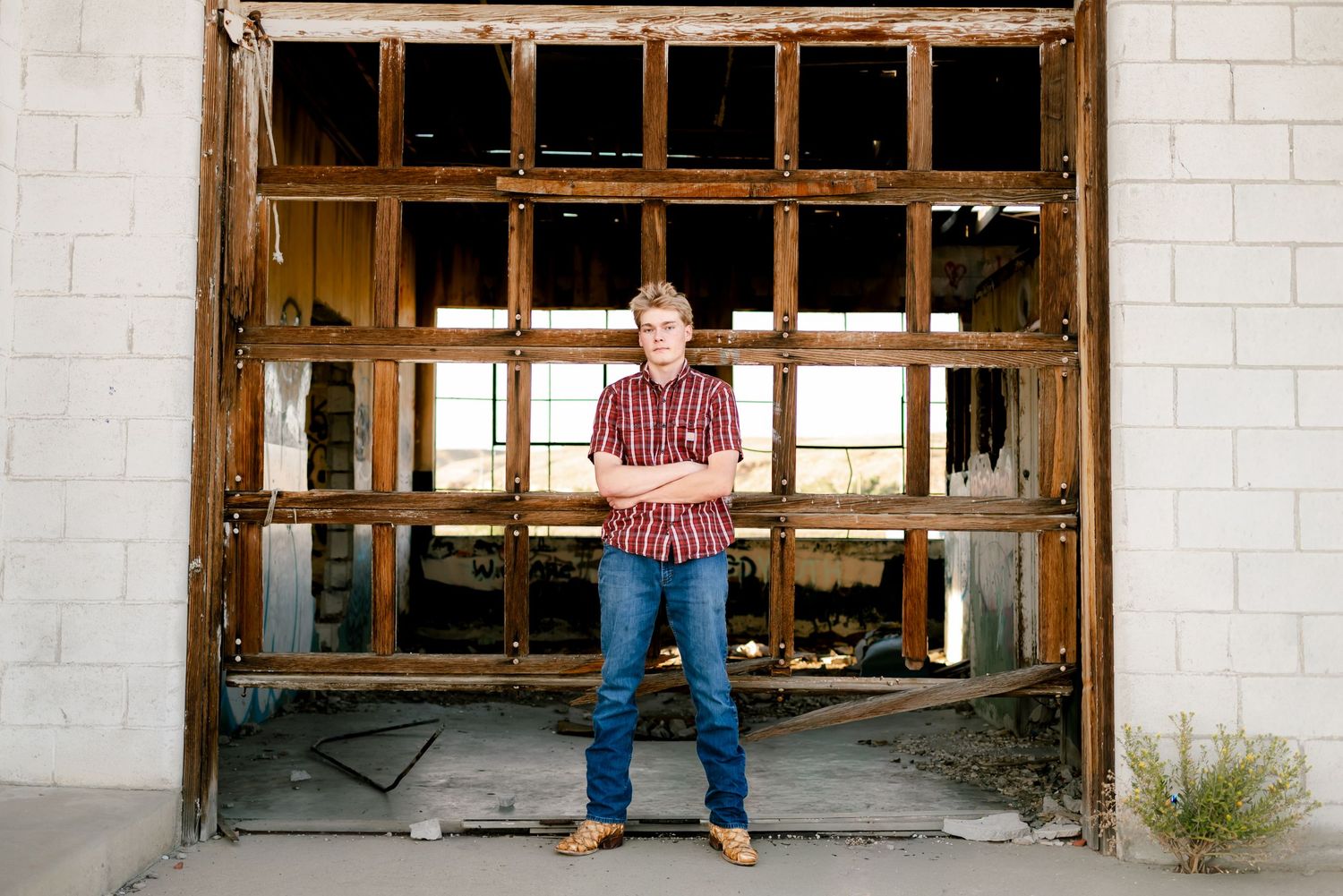 Senior Session at Old Gas Station in Jamestown