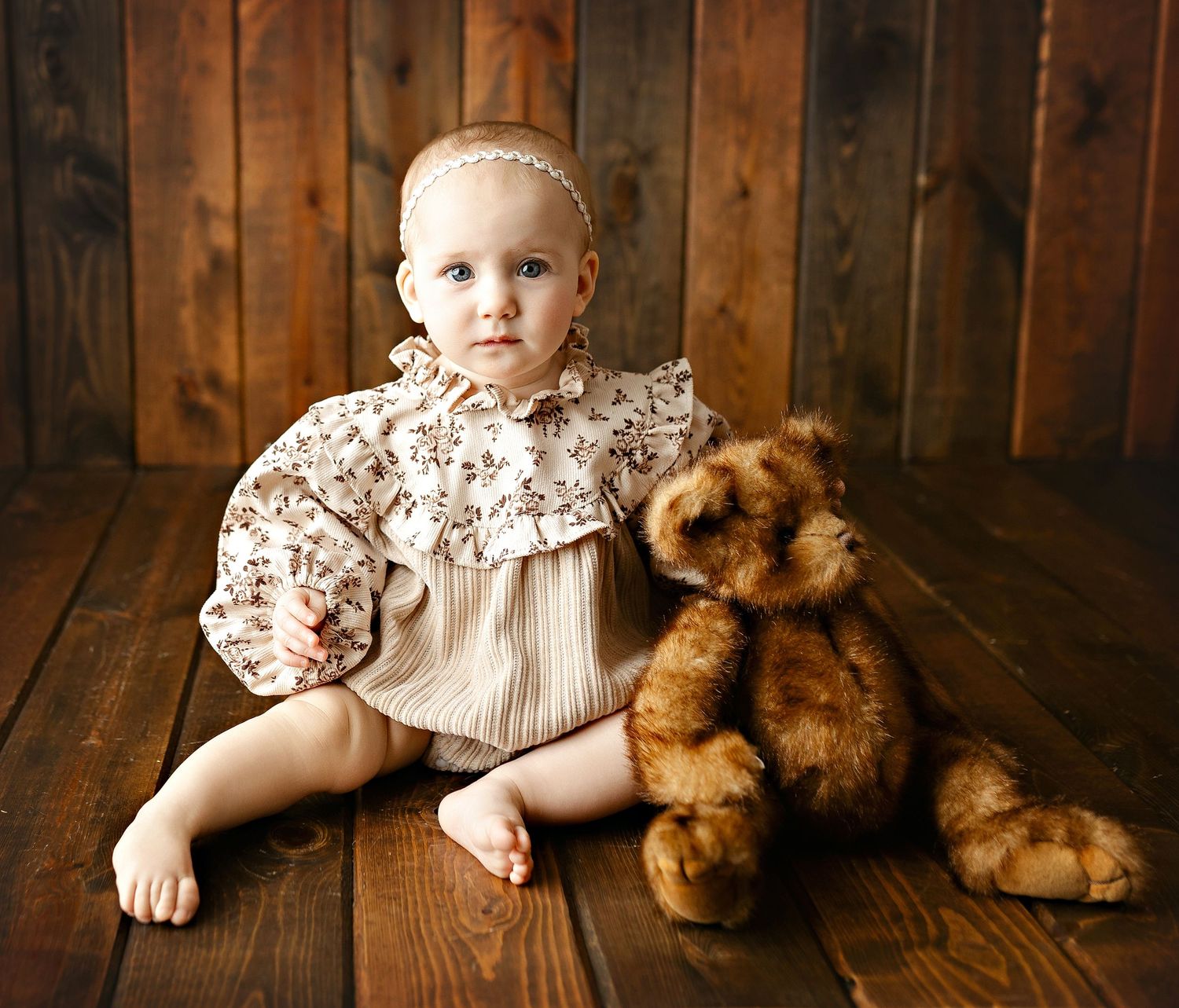 Little girl holding her teddy bear. Greenville, SC newborn photographer, Easley, SC newborn photographer, Upstate SC newborn photographer