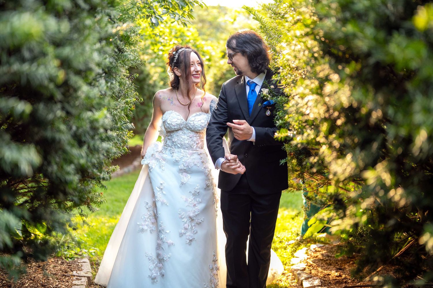 Toledo Zoo Wedding Venue outdoor wedding
