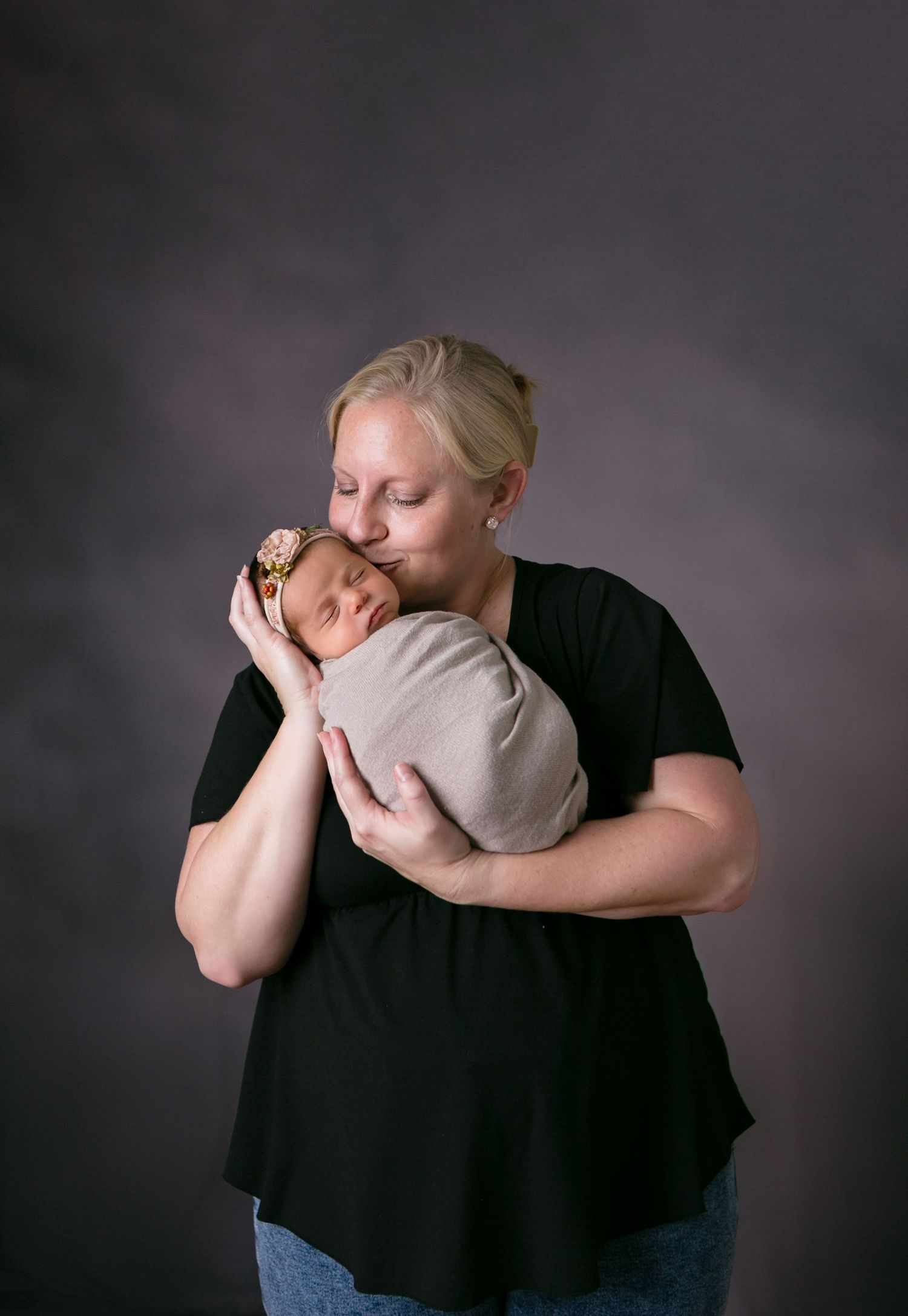Orlando Motherhood Photography, Sanford Maternity Photography, Orlando Newborn Photography, Sanford Newborn Photography