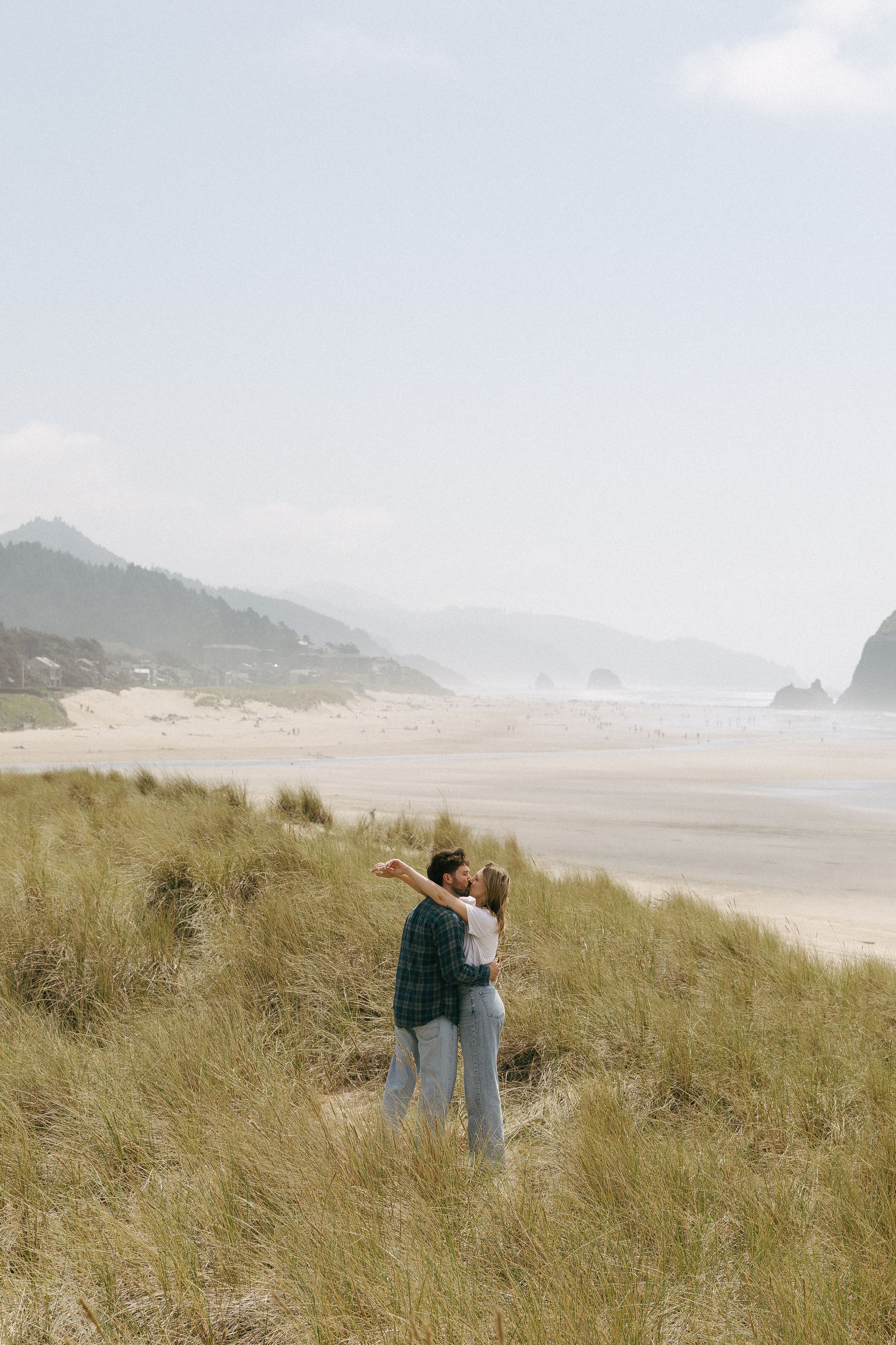 Oregon wedding and couples photographer serving Portland, Bend, the Oregon Coast, Hood River, and destinations throughout the Pacific NW