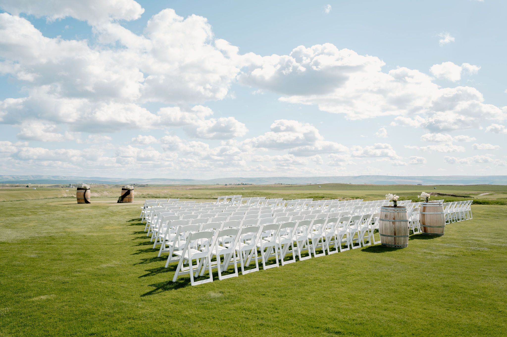 golf course wedding ceremony setup