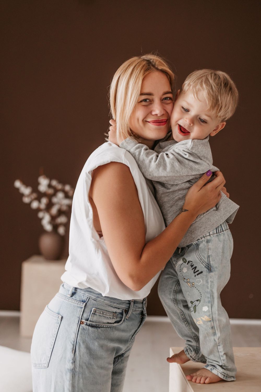 lifestyle családi fotózás stúdióban - családi fotózás 31
