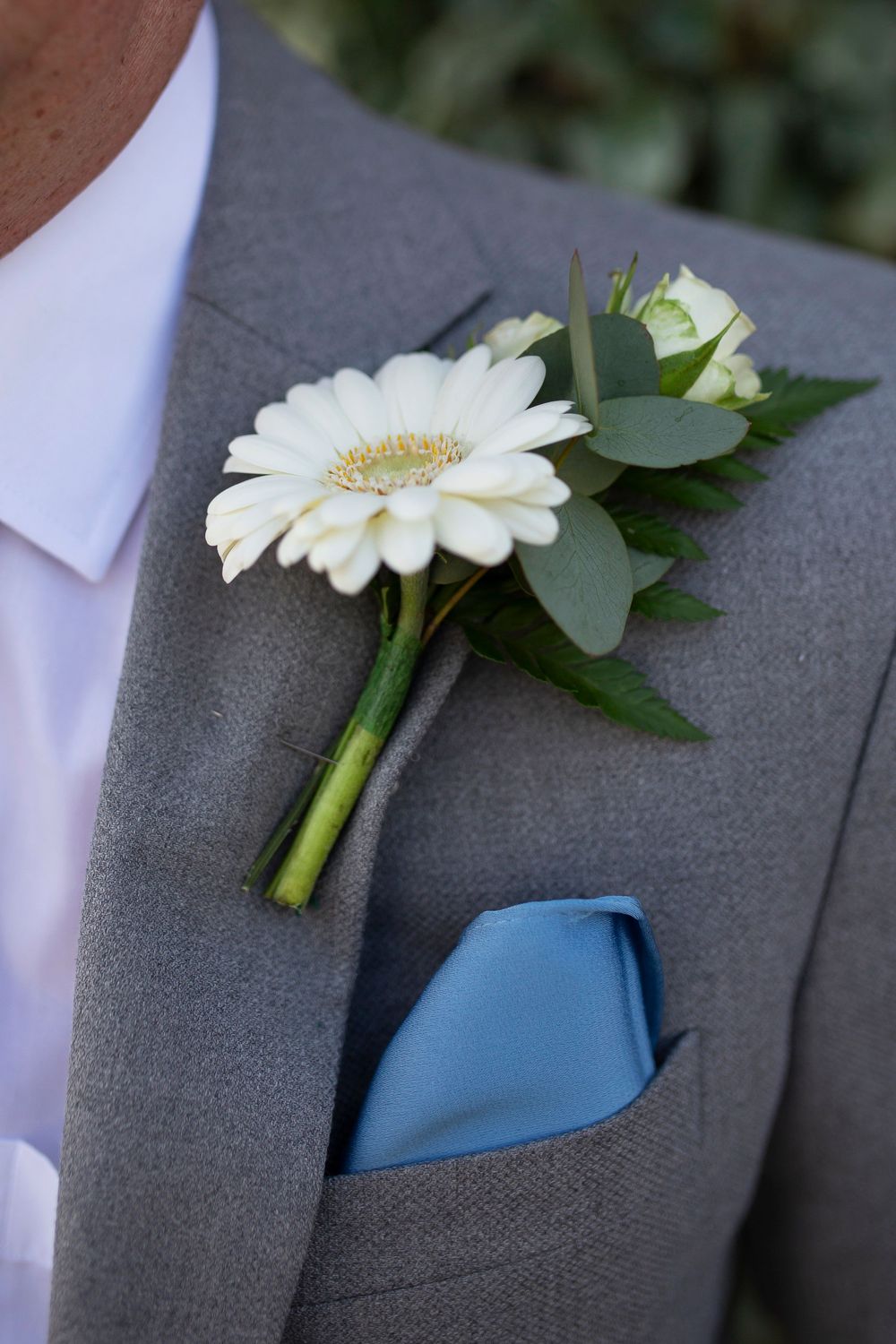 wedding at Everglades Hotel, Widnes, Cheshire, by Little Wonderland Photography
