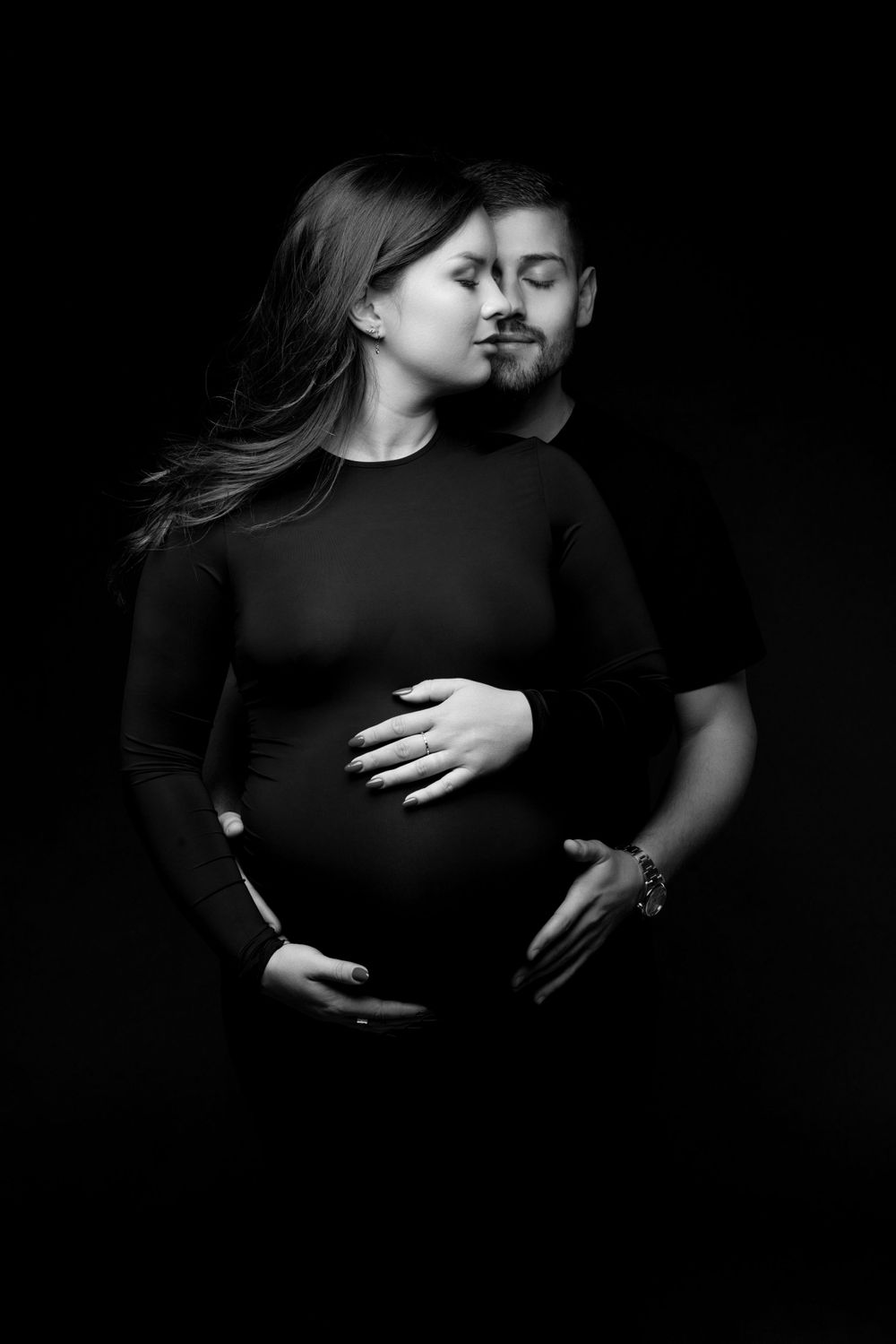 photo de grossesse noir et blanc