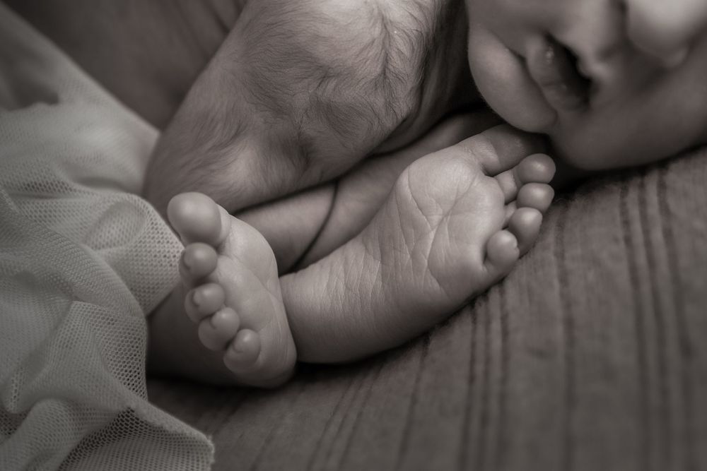 Newborn photography session in Fresno, CA
