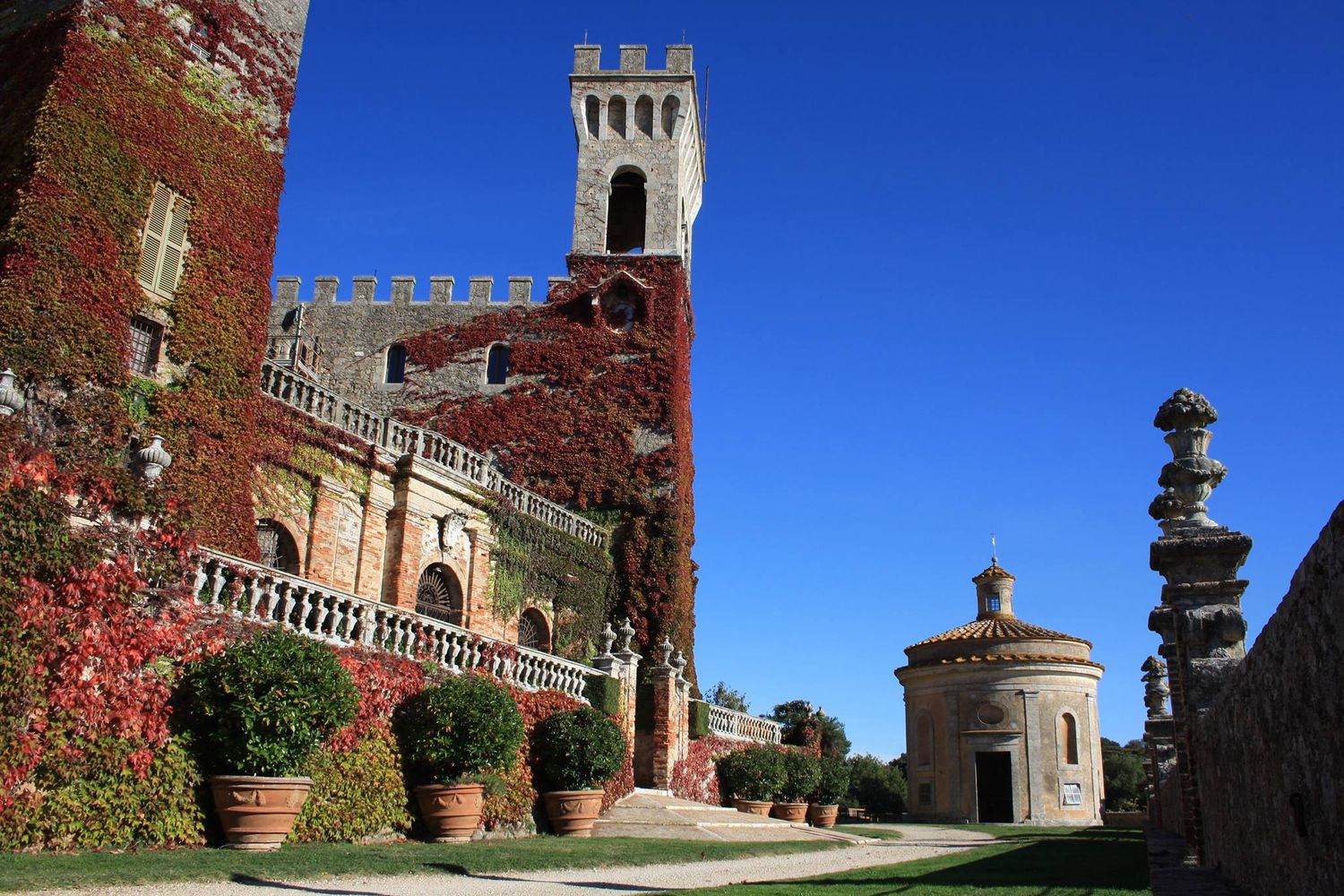 Planning a Wedding in Tuscany: Our Favorite Venues