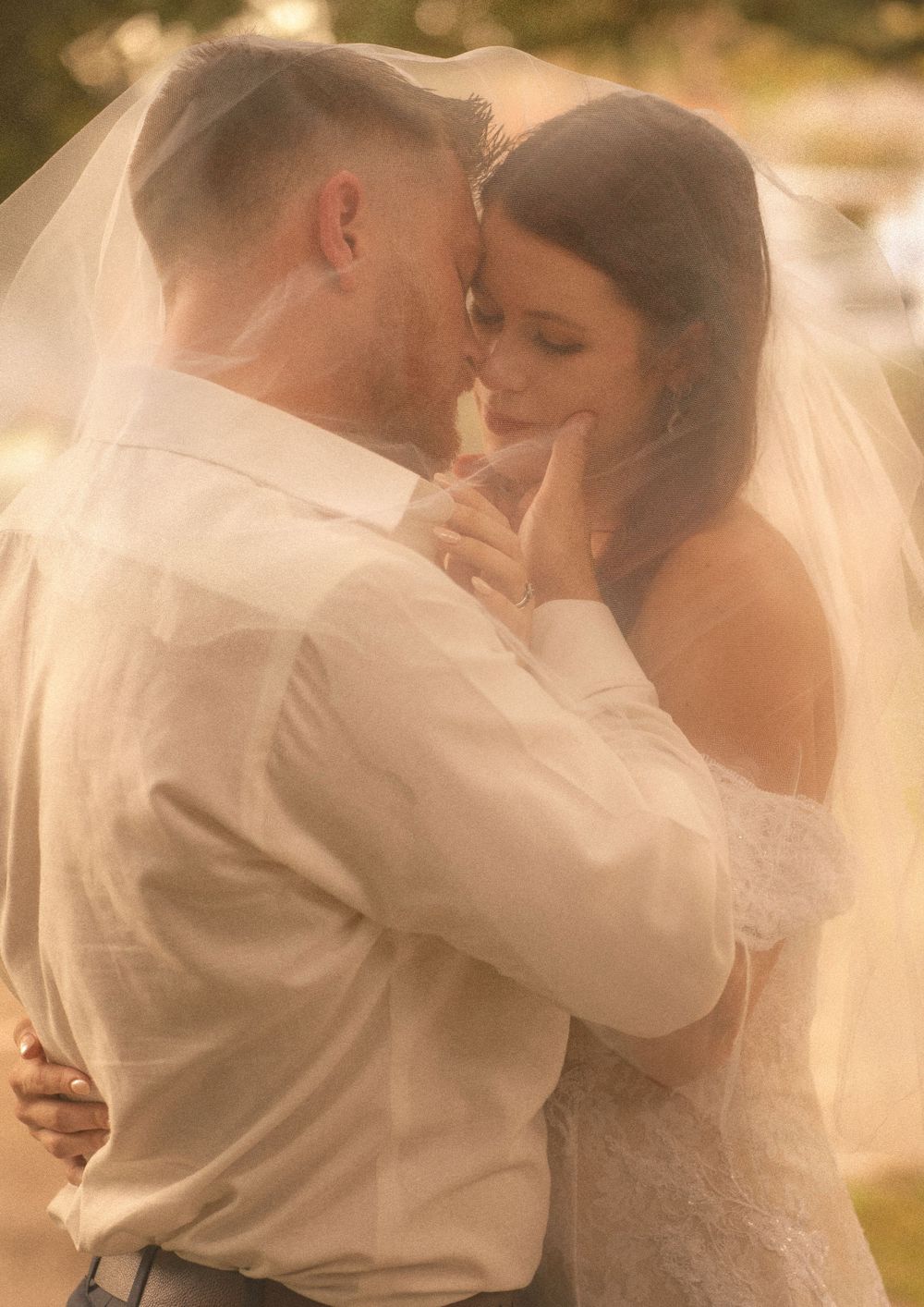 Pensacola FL wedding style couple photoshoot