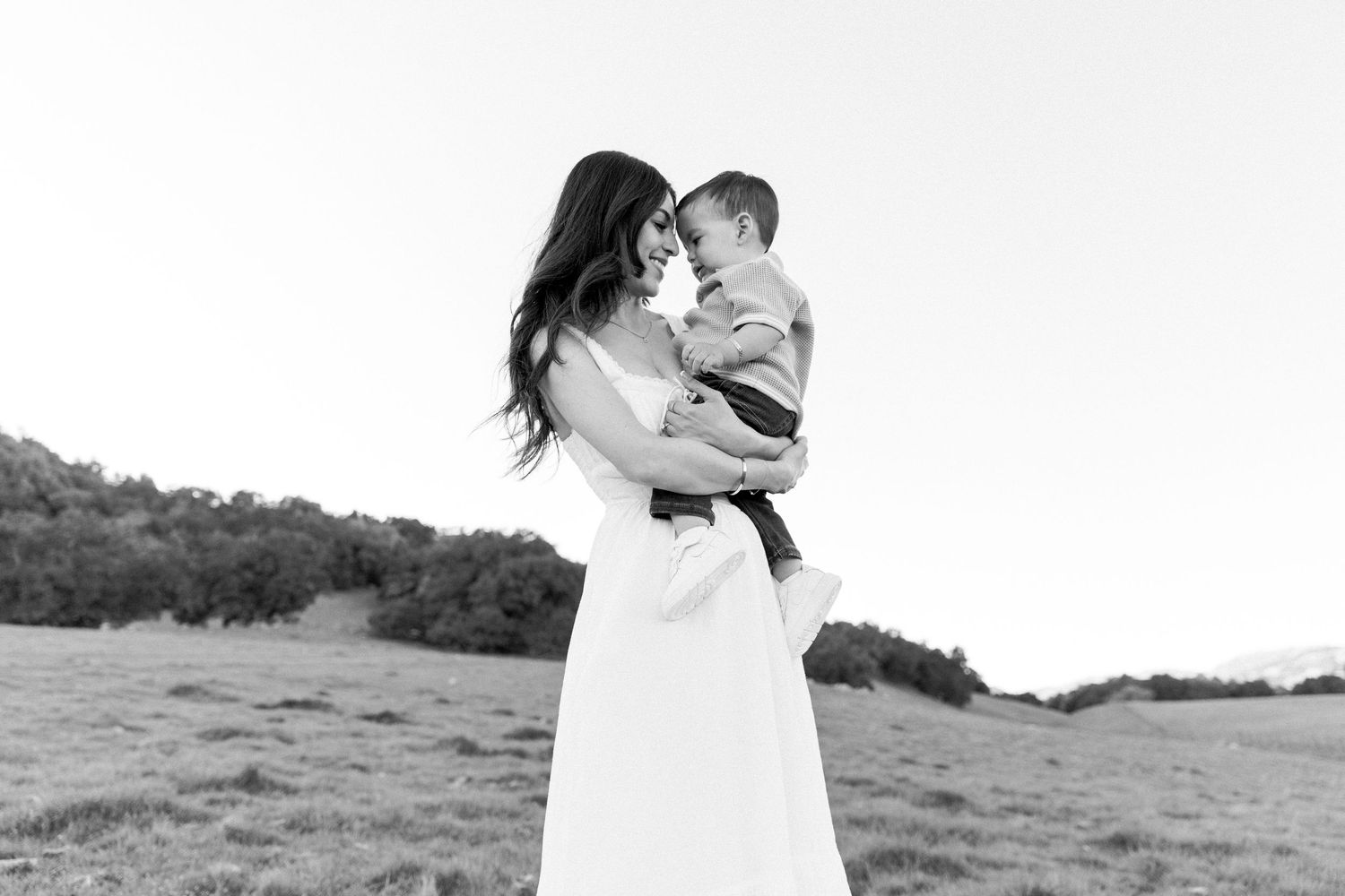 San Jose Family Photography. San Jose Family Photographer. 6 month old photo session with family. Bay area family photography