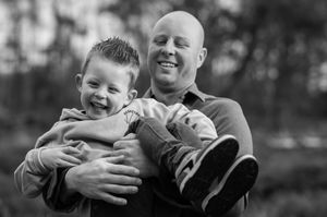 Gezinsshoot vader en zoon - Fotograaf Elles Yanna Photography