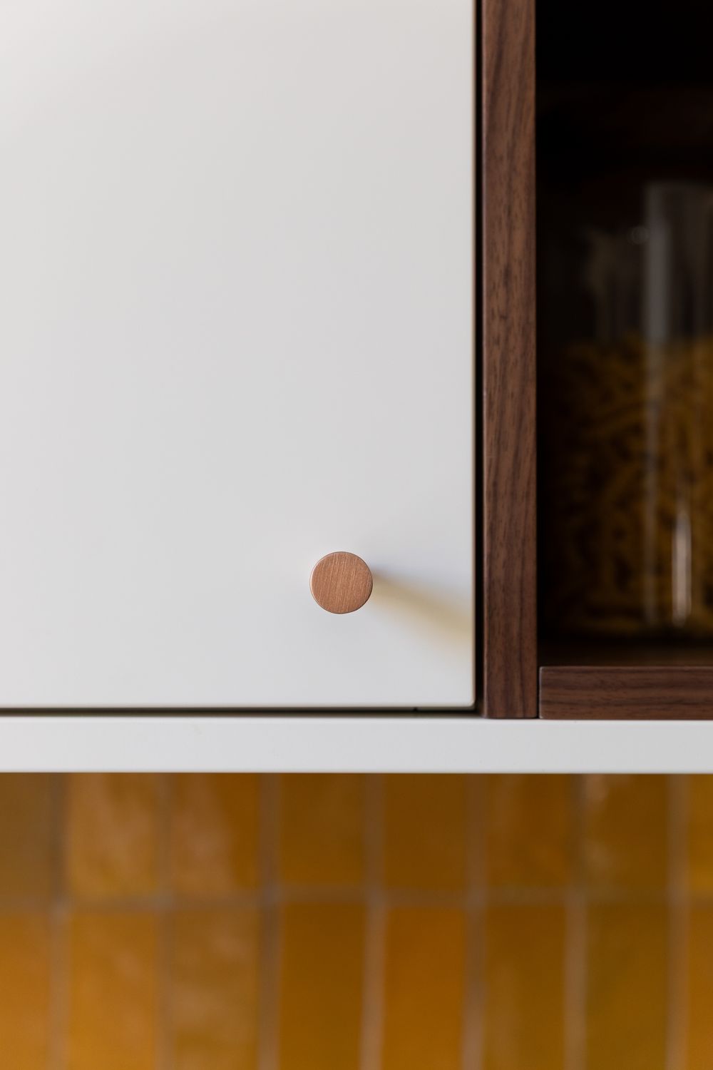 Photographe architecture et deco – zoom portes de cuisine