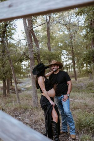 Storytelling photography capturing natural connection by Sydney Romero, La Grange TX photographer