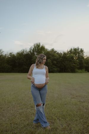 Storytelling photography capturing natural connection by Sydney Romero, La Grange TX photographer