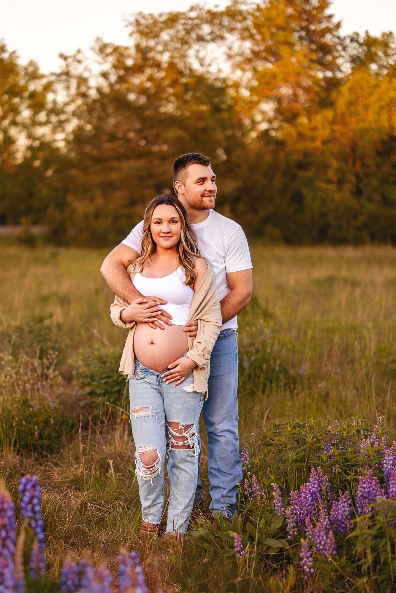 St. Cloud Minnesota Maternity Photos.  St. Cloud, MN Family Photographer.  Couples photography in St. Cloud, MN.