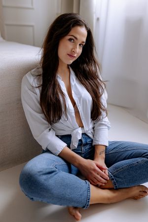 Portretni foceni v atelieru Pardubice Studio 22. Oceňovaná portretni a boudoir fotografka Sarka Duchacova.