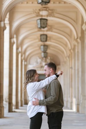Sedinta foto romantica de cuplu in Bucuresti