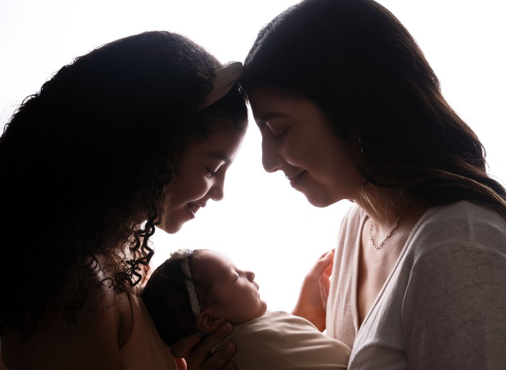 Los Angeles newborn photography, Woodland Hills newborn photographer, newborn portraits near me, newborn photos LA