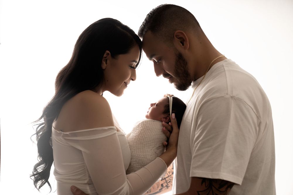 Los Angeles newborn photography, Woodland Hills newborn photographer, newborn portraits near me, newborn photos LA