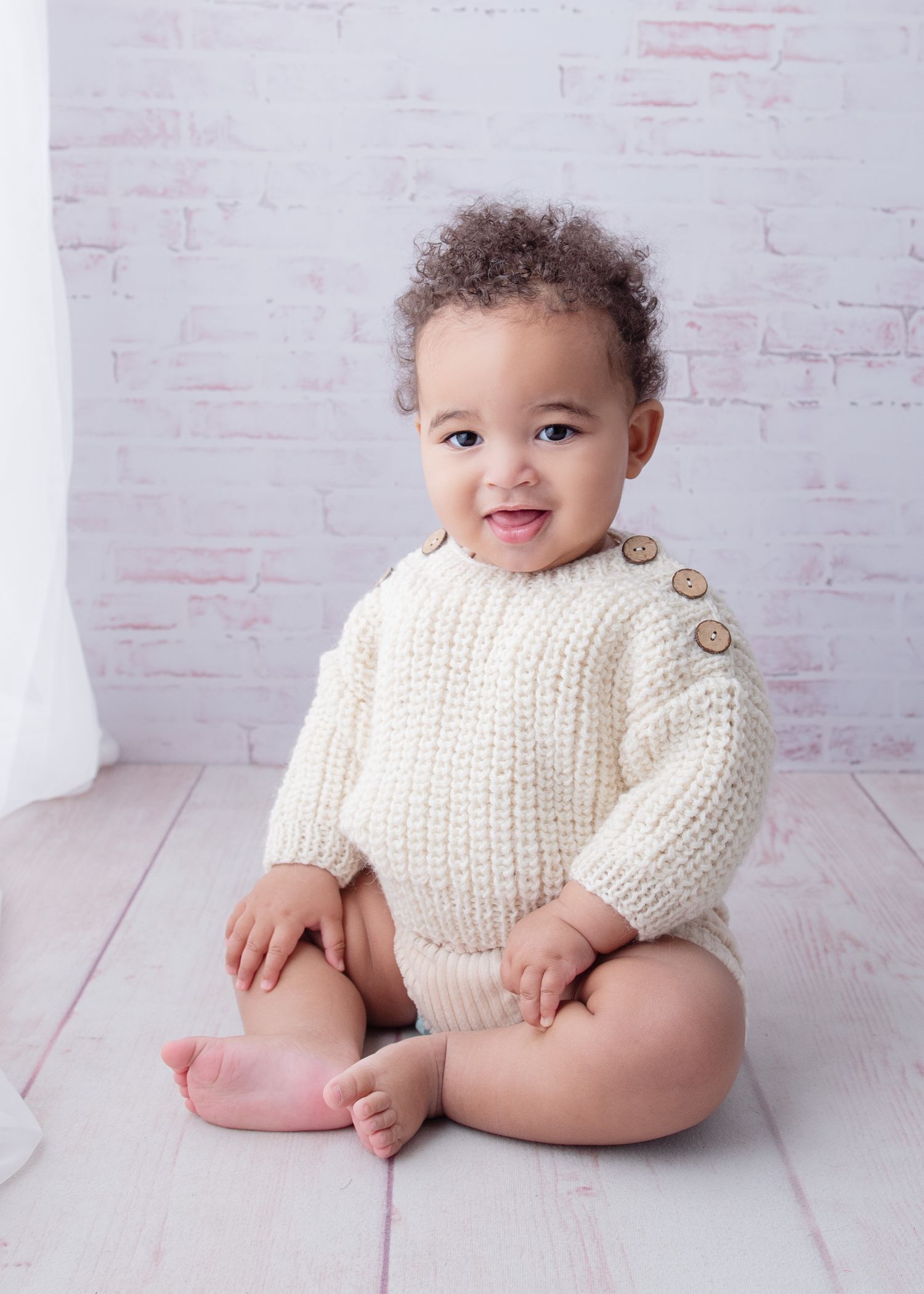 sitter session photoshoot baby picture bromsgrove Worcester