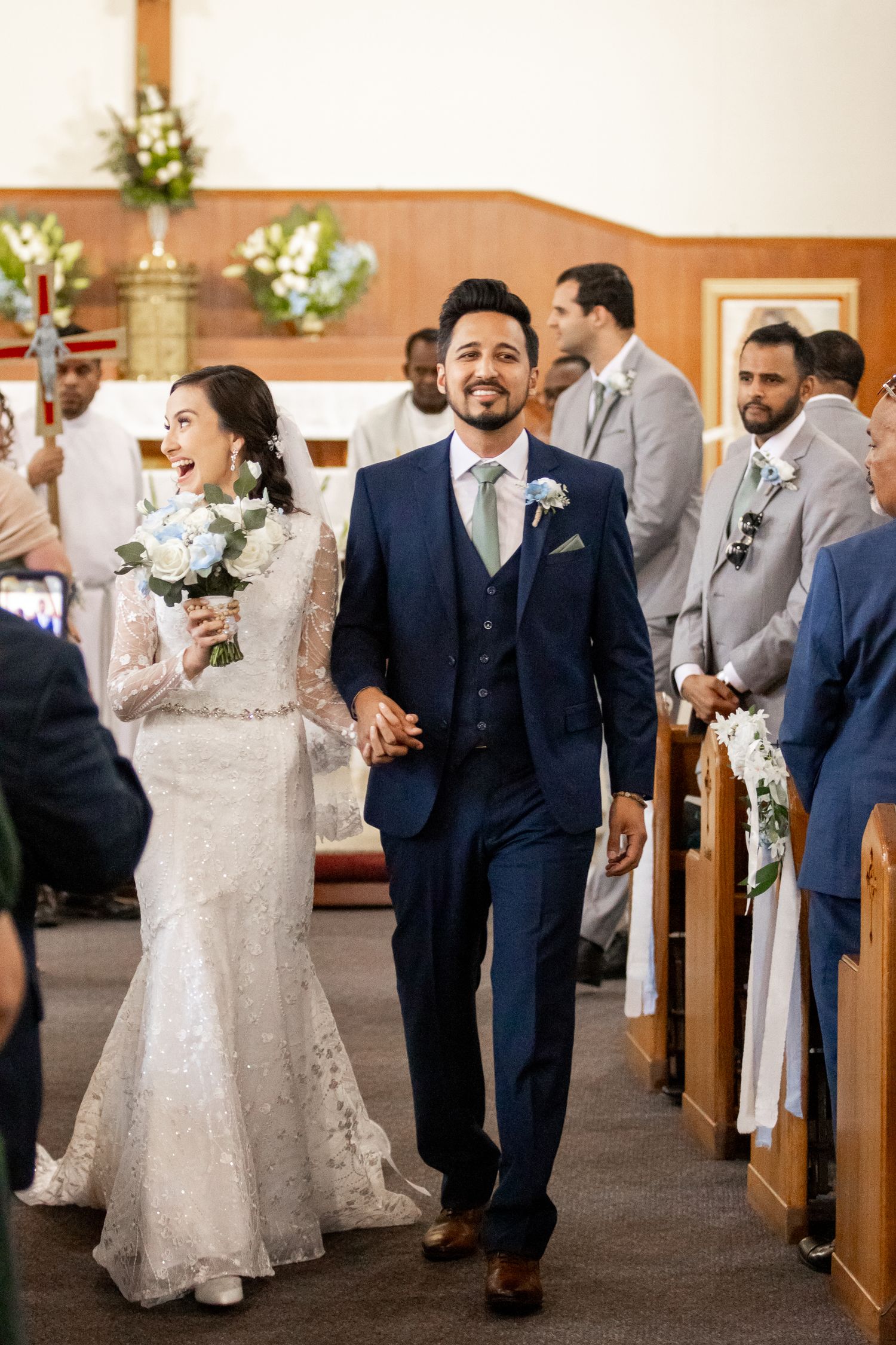 Seattle wedding Catholic Church photos