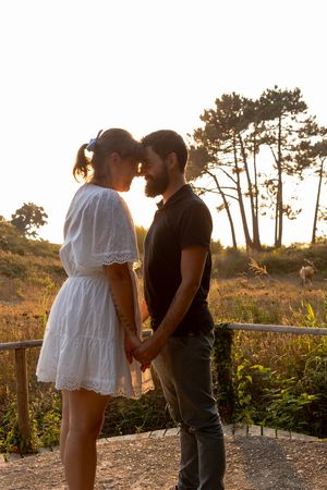 Sessões de famílias ao pôr-do-sol; sessões fotográficas de famílias; ensaios fotográfico de famílias em Vila Nova de Gaia; fotografo