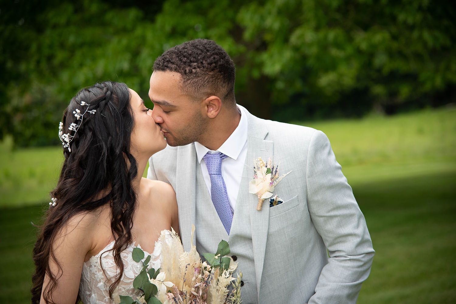 Wedding photography packages Leicestershire
