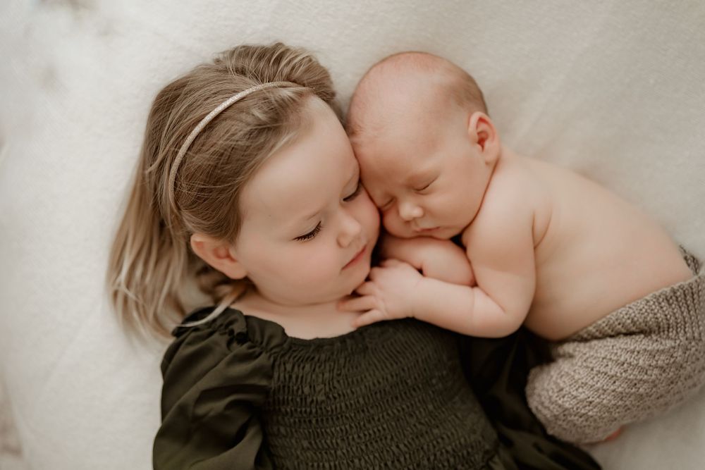 Newborn and family photography. Bathurst newborn photography session.