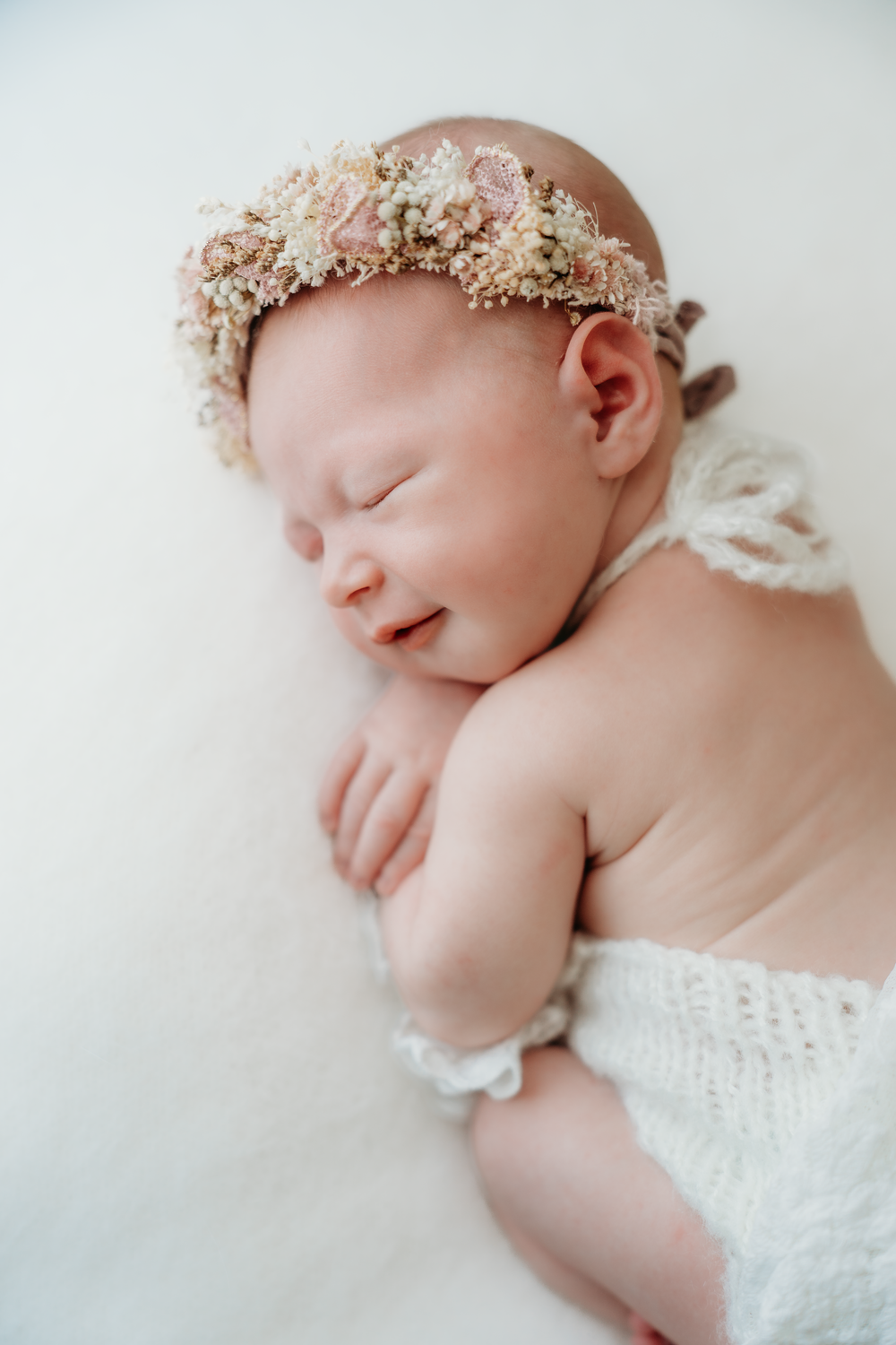 Newborn and family photography. Bathurst newborn photography session.