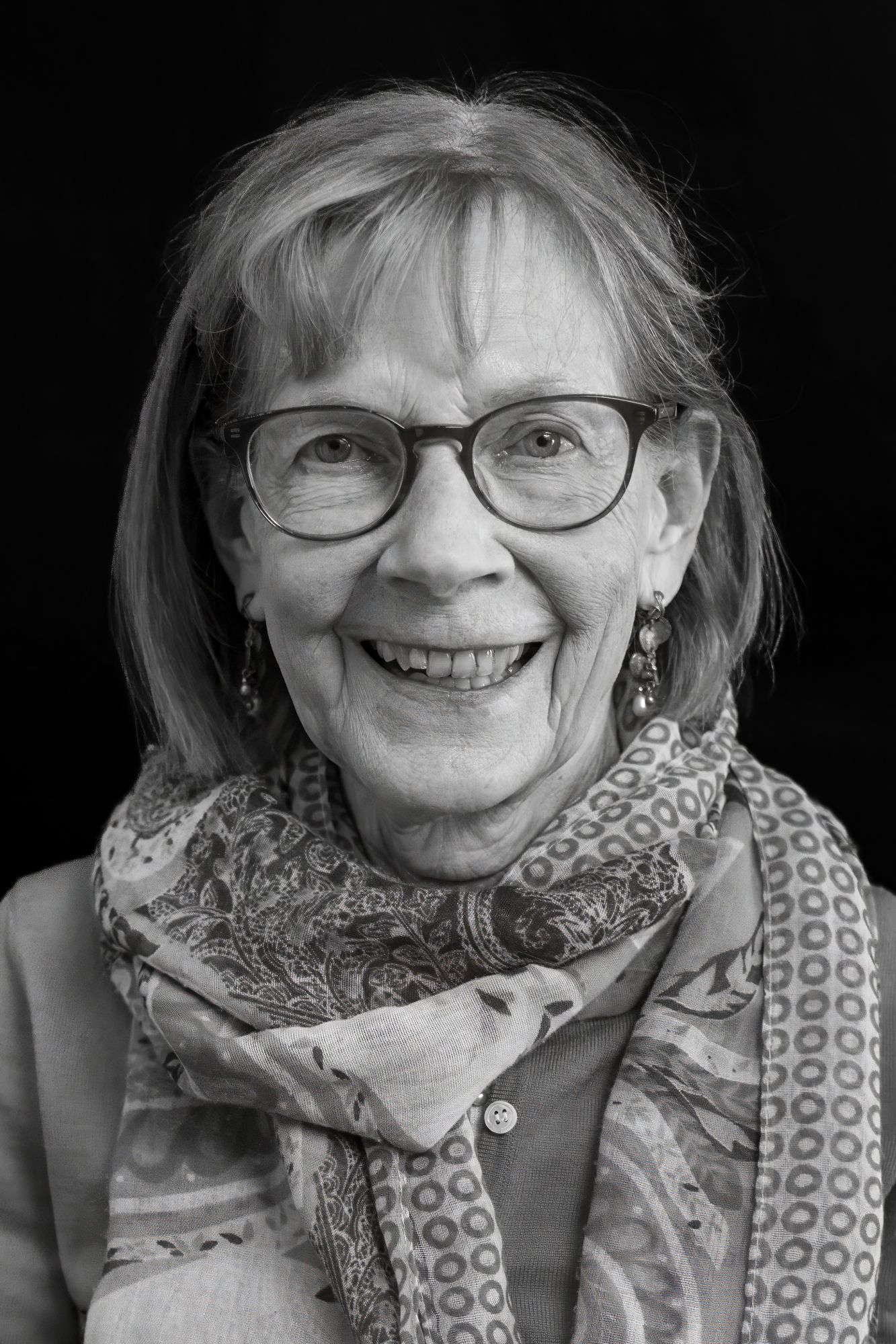 portrait, black and white, senior, capstone, headshot, college, rhianna k photography, flagstaff, arizona