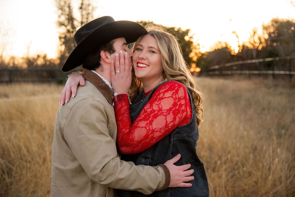 Couples and Engagement Photography Sessions in Waco, Texas with Natalia Burrows Photography