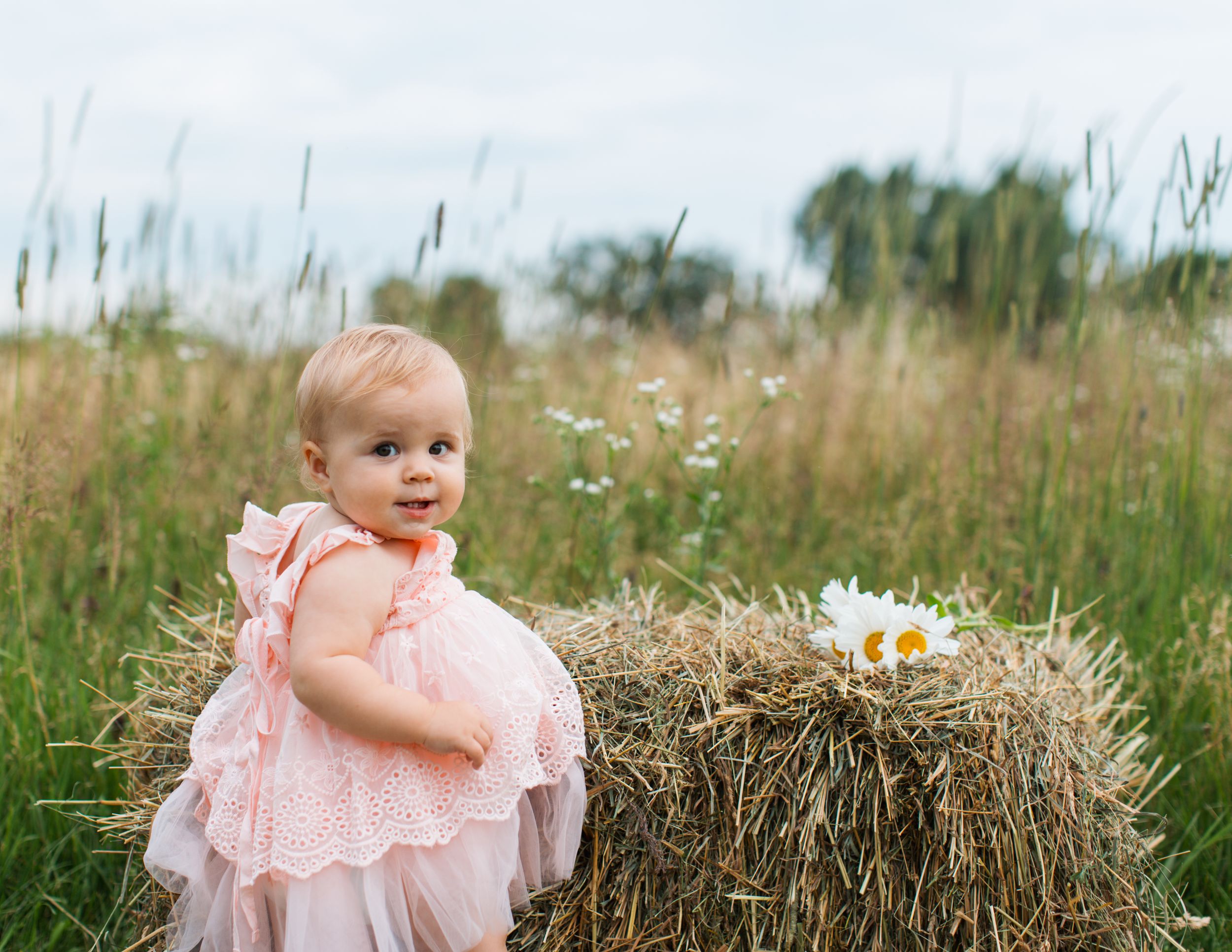 1 year old outdoor portraits, Goodrich, Michigan