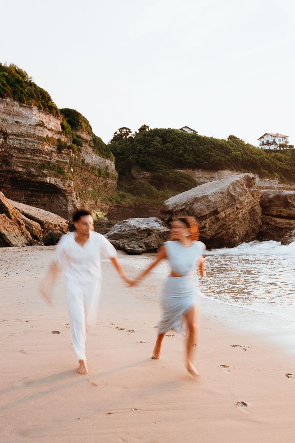 Séance photo couple plage chambre d'amour