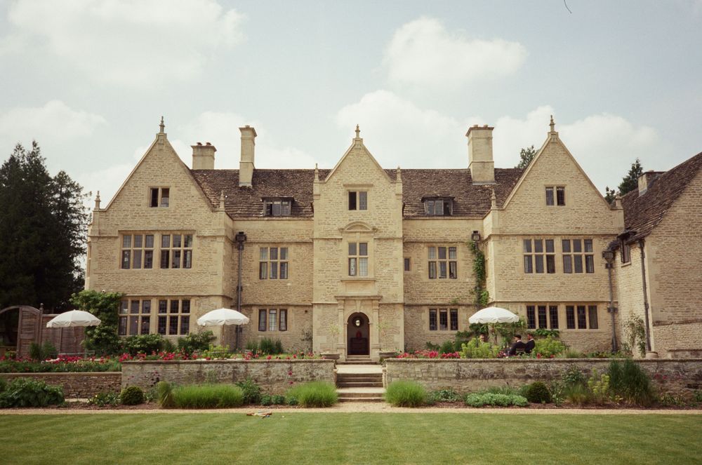 35 MM film kin house wiltshire Joshua Penrose Wedding Photography